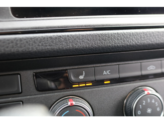 Volkswagen Crafter 2.0 TDI 140pk L3 H2 Automaat Navigatie Camera Led