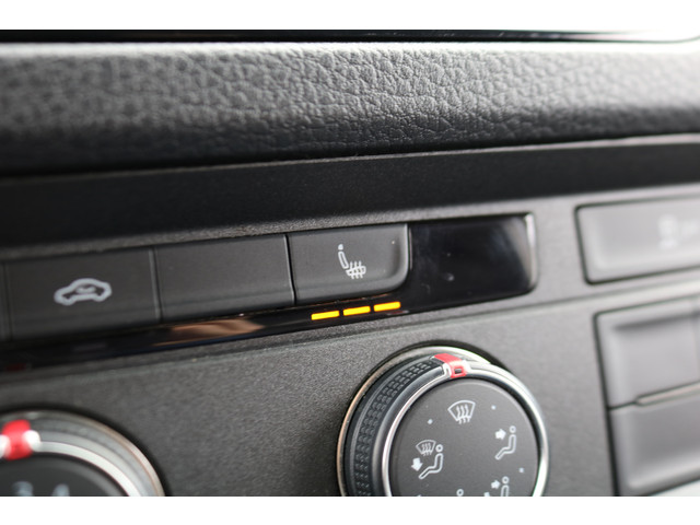 Volkswagen Crafter 2.0 TDI 140pk L3 H2 Automaat Navigatie Camera Led