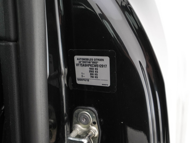 Citroen DS3 1.6 e-HDi So Chic *NAVI-FULLMAP | SPORT-SEATS | ECC | MICROFIBRE | PDC | CRUISE | RADIO-CD | TOWBAR*
