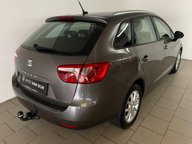 Seat Ibiza ST 1.0 EcoTSI Style Connect AIRCO NAVI CRUISE TREKHAAK PDC REGENSENSOR MULTI STUUR ZEER NETTE AUTO