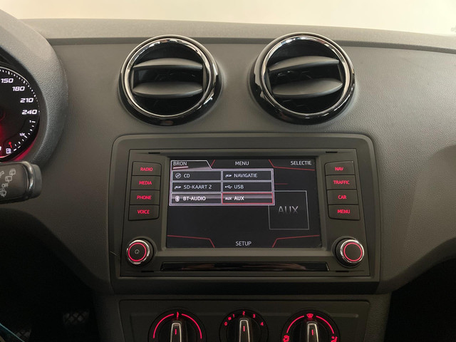 Seat Ibiza ST 1.0 EcoTSI Style Connect AIRCO NAVI CRUISE TREKHAAK PDC REGENSENSOR MULTI STUUR ZEER NETTE AUTO