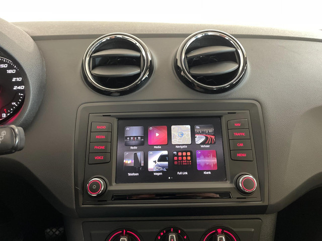 Seat Ibiza ST 1.0 EcoTSI Style Connect AIRCO NAVI CRUISE TREKHAAK PDC REGENSENSOR MULTI STUUR ZEER NETTE AUTO