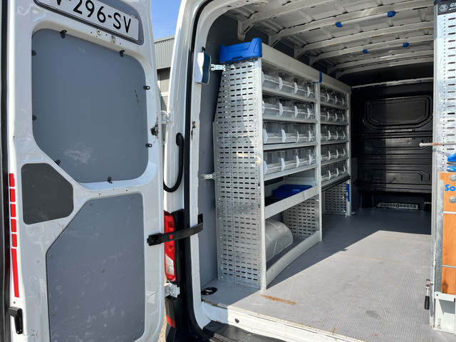 Volkswagen Crafter 35 2.0 TDI L3H3 L2H2 Werkplaats inrichting Kast Inrichting Servicewagen Omvormer Standkachel Airco Cruise controle Camera Sortim