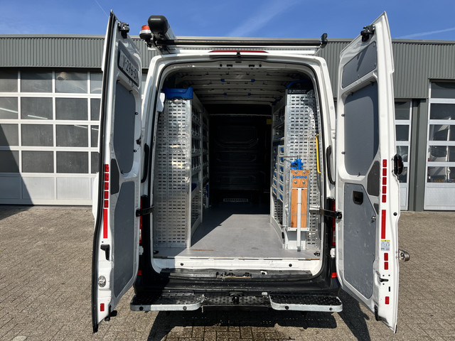 Volkswagen Crafter 35 2.0 TDI L3H3 L2H2 Werkplaats inrichting Kast Inrichting Servicewagen Omvormer Standkachel Airco Cruise controle Camera Sortim