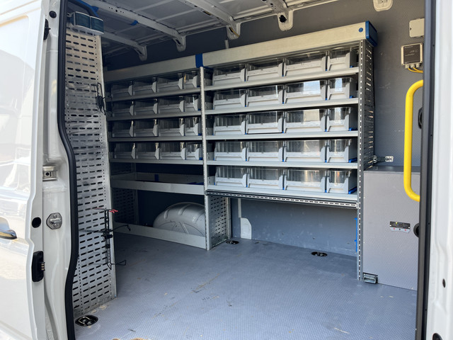 Volkswagen Crafter 35 2.0 TDI L3H3 L2H2 Werkplaats inrichting Kast Inrichting Servicewagen Omvormer Standkachel Airco Cruise controle Camera Sortim