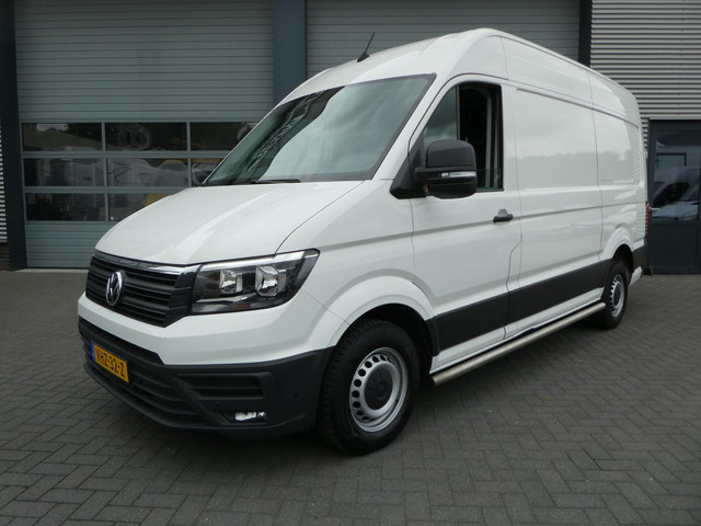 volkswagen-crafter-35-2.0-tdi-180-pk-l3h3--l2h2-airco--apple-carplay--camera--trekhaak