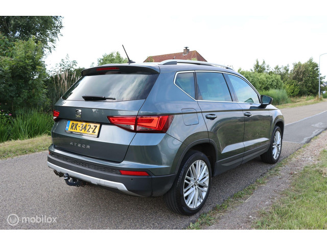 Seat Ateca 1.4 EcoTSI Xcellence   Pano   Trekh.   Navi   Cam