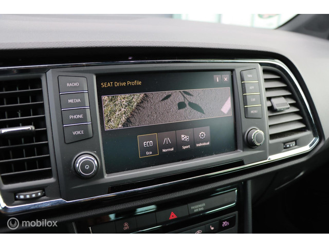 Seat Ateca 1.4 EcoTSI Xcellence   Pano   Trekh.   Navi   Cam