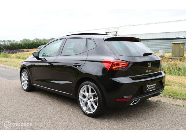 Seat Ibiza 1.5 TSI DSG FR   Pano   Carplay   Navi   Camera