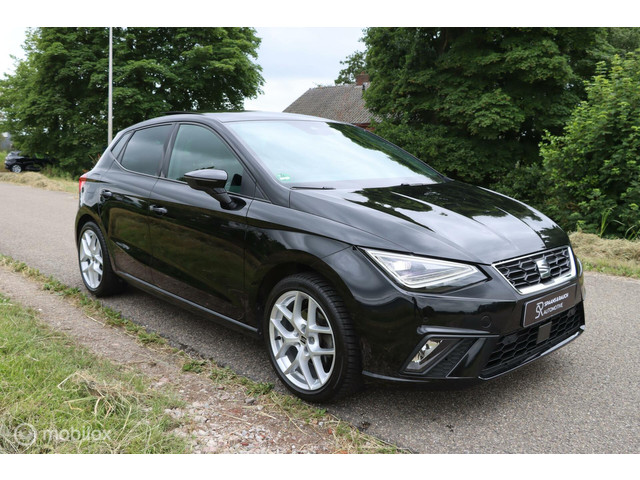 Seat Ibiza 1.5 TSI DSG FR   Pano   Carplay   Navi   Camera