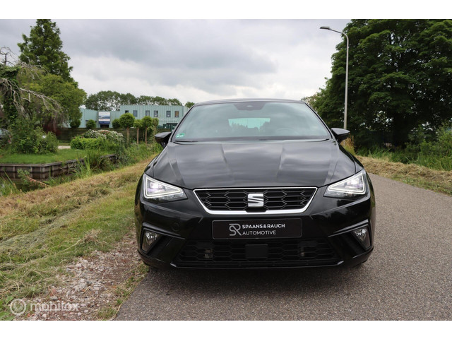 Seat Ibiza 1.5 TSI DSG FR   Pano   Carplay   Navi   Camera