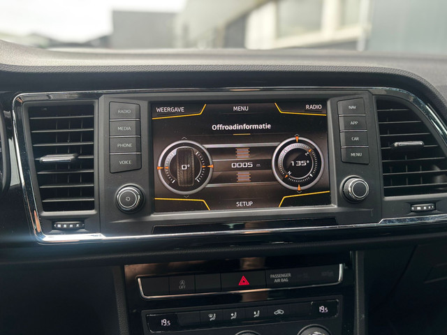 Seat Ateca BWJ 2017 1.4 150 PK EcoTSI Xcellence TREKHAAK | CLIMA | CRUISE | NAVI | CAMERA | ALCANTARA | KEYLESS | PRIV. GLAS | LMV 18 INCH