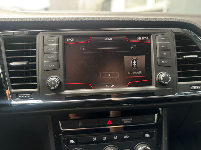 Seat Ateca BWJ 2017 1.4 150 PK EcoTSI Xcellence TREKHAAK | CLIMA | CRUISE | NAVI | CAMERA | ALCANTARA | KEYLESS | PRIV. GLAS | LMV 18 INCH