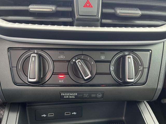 Seat Ibiza 1.0 TSI Style Business Connect | Automaat | 110Pk |PDC | LM velgen | App Connect |