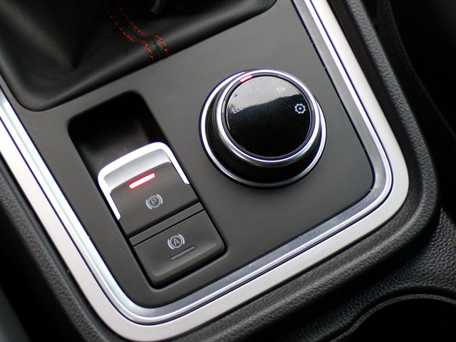 Seat Ateca 1.0 TSI FR Business Intense, Full LED   Sensoren + Camera   Carplay + Android Auto   Stoelverwarming   Navigatie   18'' LMV