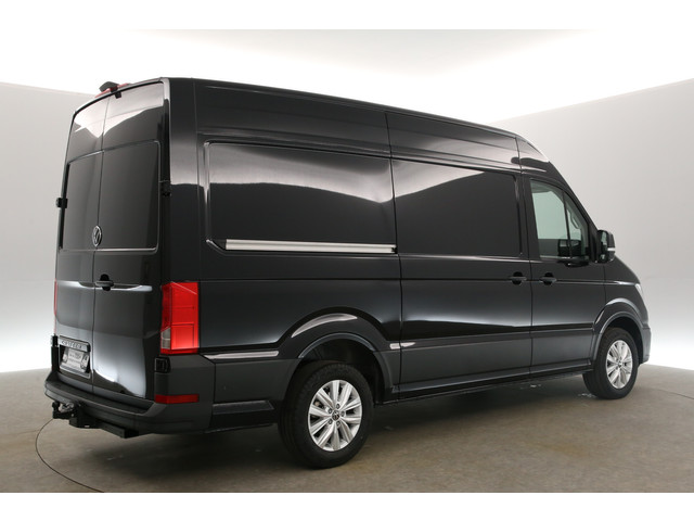 Volkswagen Crafter 2.0 TDI DSG HIGHLINE EXCLUSIVE L3H3 | FACELIFT MODEL | BPM VRIJ | NIEUW 3000KG TREKHAAK VIRTUAL ADAPTIVE CRUISE LED 140PK CARPLA