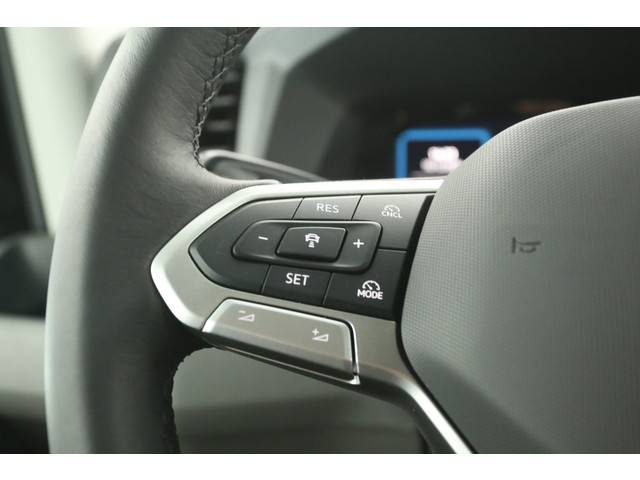 Volkswagen Crafter 2.0 TDI DSG HIGHLINE EXCLUSIVE L3H3 | FACELIFT MODEL | BPM VRIJ | NIEUW 3000KG TREKHAAK VIRTUAL ADAPTIVE CRUISE LED 140PK CARPLA