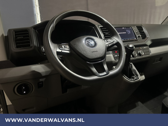 Volkswagen Crafter 2.0 TDI 140pk L3H3 (oude L2H2) Euro6 Airco | Camera | Cruisecontrol | Apple Carplay | bijrijdersbank android auto, chauffeurssto