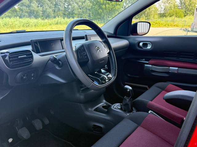 Citroen C4 Cactus 1.2 e-THP PureTech 110pk Shine - Rouge Aden - Camera Cruise Clima