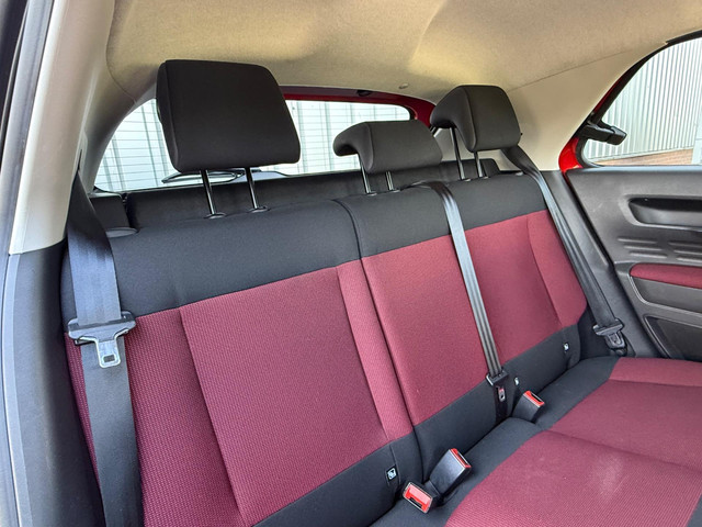 Citroen C4 Cactus 1.2 e-THP PureTech 110pk Shine - Rouge Aden - Camera Cruise Clima