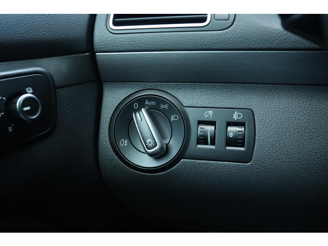 Volkswagen Touran 1.4 TSI COMFORTLINE | TREKHAAK | CRUISE | CIMATE | PDC | NAP| LMV