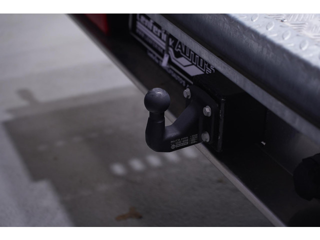 Volkswagen Crafter 2.0 TDI 140 pk L4 Autotransporter Airco, Cruise Control, Trekhaak 3.000 kg, BPM vrij, 3-Zits