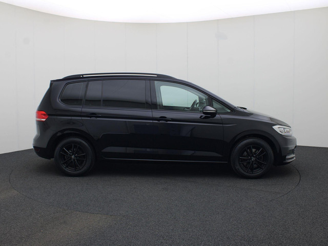 Volkswagen Touran 1.4 TSI 110kW 150PK Comfortline DSG 7-Persoons · Navigatie · Trekhaak · Apple Car Play ·