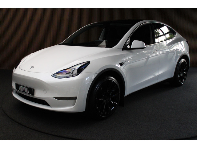 tesla-model-y-long-range-dual-motor-awd-514pk-afn.-trekhaak-navi-camera-leer-warmtepomp-acc-autopilot-pdc-elektr.-achterklep-stoelverwarmimg-v