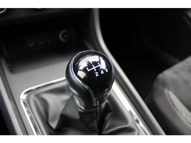 Seat Ateca 1.6TDI Style | LED koplampen | Camera | Trekhaak