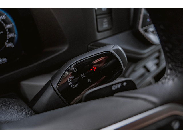 Volkswagen Crafter 35 2.0 TDI 177PK Automaat L3H2 DUB CAB LED