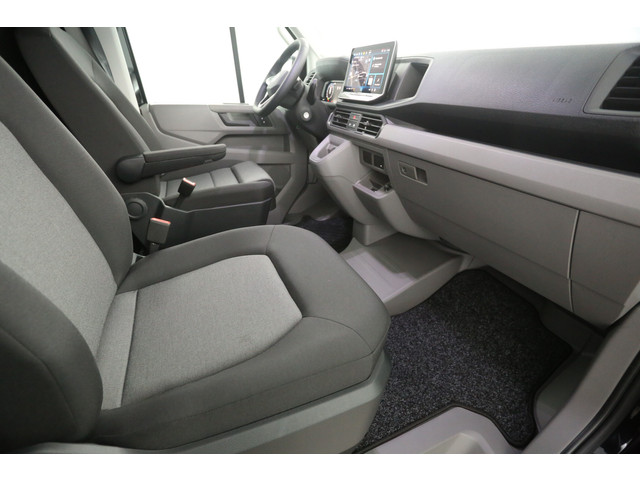 Volkswagen Crafter 2.0 TDI DSG HIGHLINE EXCLUSIVE L3H3 | FACELIFT MODEL | BPM VRIJ | NIEUW | 3000KG TREKHAAK | VIRTUAL | CAMERA | ADAPTIVE CRUISE |