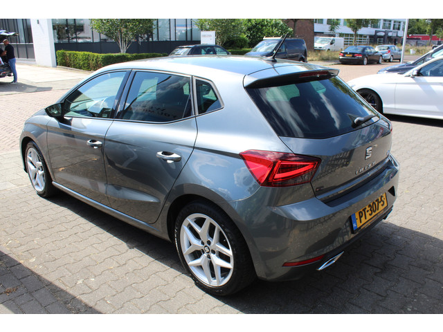 Seat Ibiza 1.0 TSI FR Nieuw model Led Clima Navi Camera Ambiance ACC 17inch