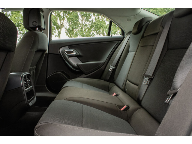 Saab 9-5 2.0T BioPower Vector Exklusiv Full map navigatie Cruise control Pdc