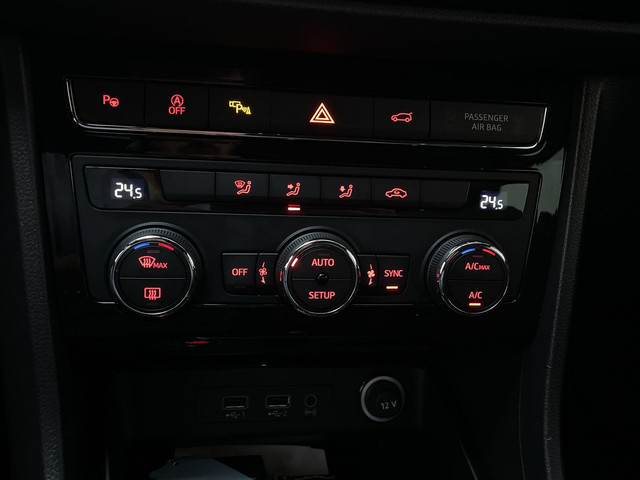 Seat Ateca 1.5 TSI 150pk DSG FR Business Intense Virtual Cockpit Adaptive Cruise Camera DAB+ Navigatie