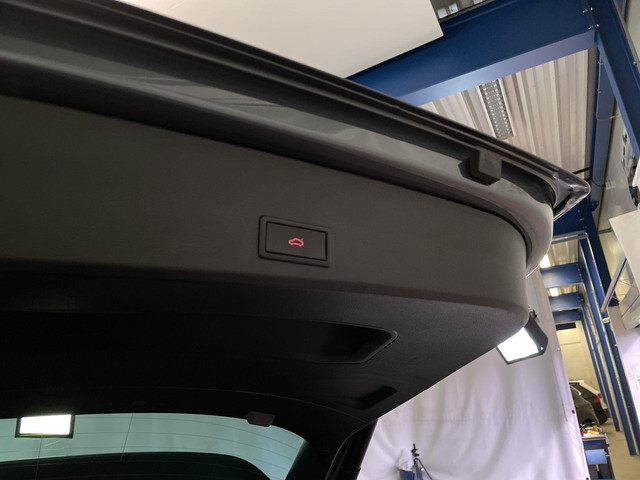 Seat Ateca 1.5 TSI 150pk DSG FR Business Intense Virtual Cockpit Adaptive Cruise Camera DAB+ Navigatie