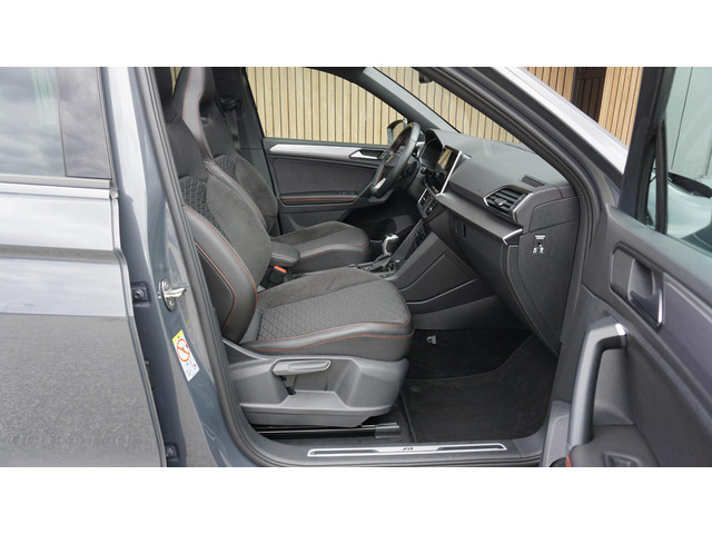 Seat Tarraco 1.5 TSI 150PK DSG FR Business Intense 5-Zits Pano.Dak 360-View Keyless LED Virtual Cockpit *NL auto* 54215km!