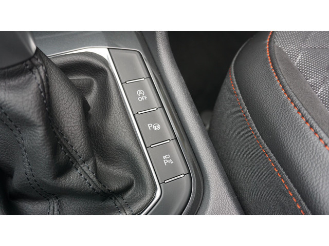 Seat Tarraco 1.5 TSI 150PK DSG FR Business Intense 5-Zits Pano.Dak 360-View Keyless LED Virtual Cockpit *NL auto* 54215km!