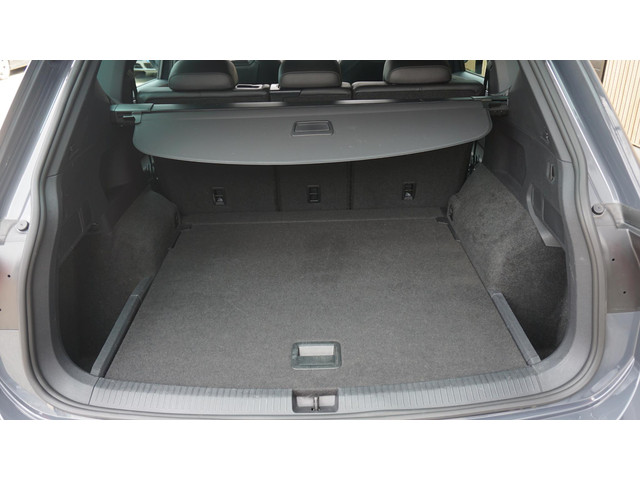 Seat Tarraco 1.5 TSI 150PK DSG FR Business Intense 5-Zits Pano.Dak 360-View Keyless LED Virtual Cockpit *NL auto* 54215km!