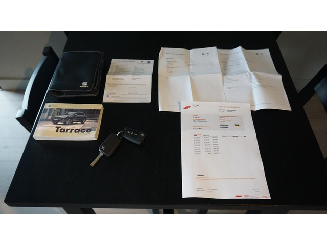 Seat Tarraco 1.5 TSI 150PK DSG FR Business Intense 5-Zits Pano.Dak 360-View Keyless LED Virtual Cockpit *NL auto* 54215km!