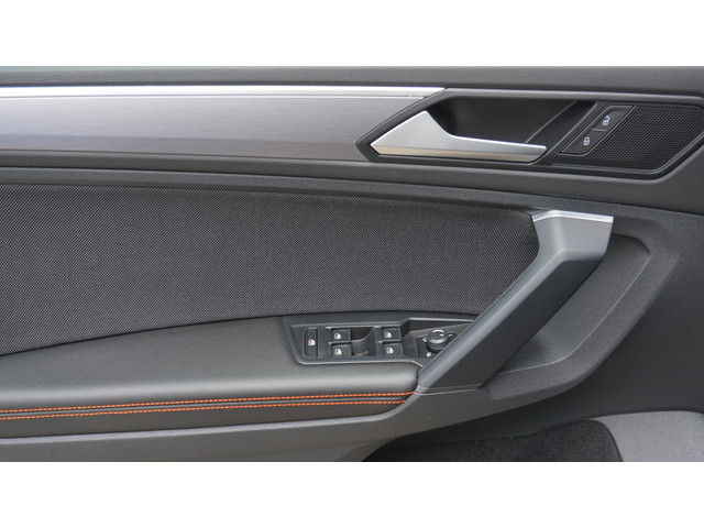 Seat Tarraco 1.5 TSI 150PK DSG FR Business Intense 5-Zits Pano.Dak 360-View Keyless LED Virtual Cockpit *NL auto* 54215km!