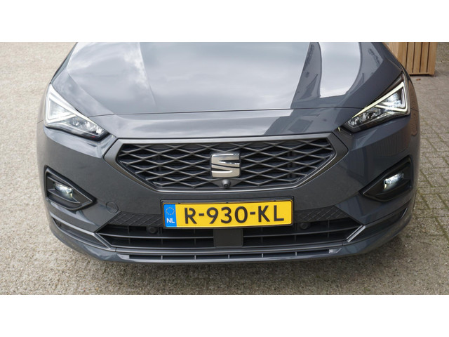Seat Tarraco 1.5 TSI 150PK DSG FR Business Intense 5-Zits Pano.Dak 360-View Keyless LED Virtual Cockpit *NL auto* 54215km!