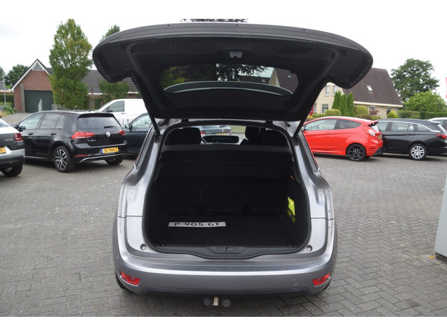 Citroen C4 Picasso 1.6 BlueHDI Business 94g. Carplay | Navi | Bluetooth | Camera  | Trekhaak | Keyless | LMV