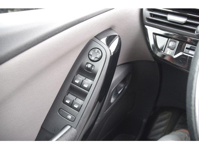 Citroen C4 Picasso 1.6 BlueHDI Business 94g. Carplay | Navi | Bluetooth | Camera  | Trekhaak | Keyless | LMV
