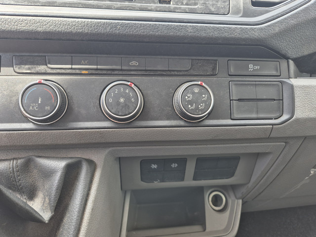 Volkswagen Crafter 35 2.0 TDI motor defect openlaadbak dc 7-pers 80dkm euro6 L3 Comfortline pick-up open-laadbak