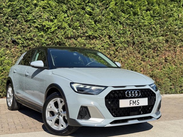 audi-a1-citycarver-30-tfsi-2x-s-line-camera-carplay