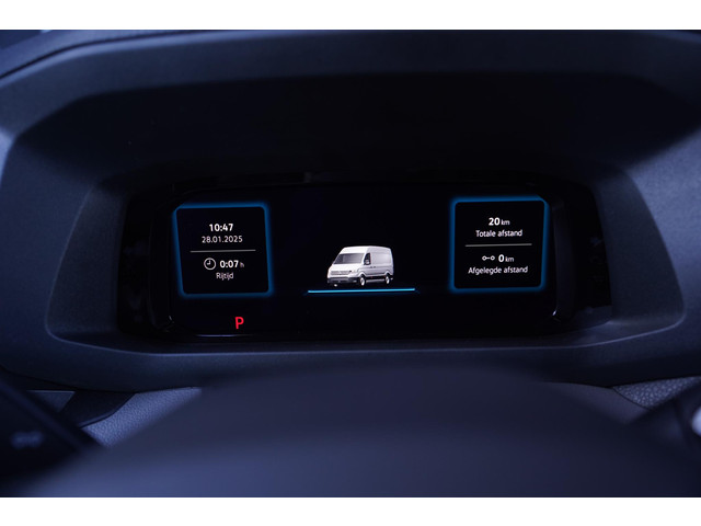 Volkswagen Crafter 2.0 TDI 140 pk DSG Aut. L3H2 nwe Model, Navi LED Koplampen, 270 Graden Deuren, PDC V+A, BPMK vrij, 3-Zits