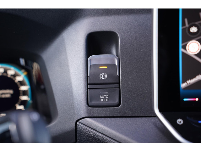 Volkswagen Crafter 2.0 TDI 140 pk DSG Aut. L3H2 nwe Model, Navi LED Koplampen, 270 Graden Deuren, PDC V+A, BPMK vrij, 3-Zits