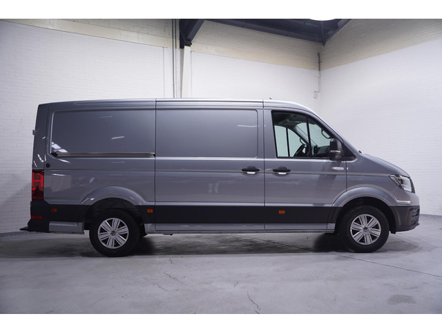 Volkswagen Crafter 2.0 TDI 140 pk L3H2 DSG Aut. Nwe Model BPM vrij, Navi, Camera, Trekhaak 3.000 kg, LED Koplampen, 3-Zits