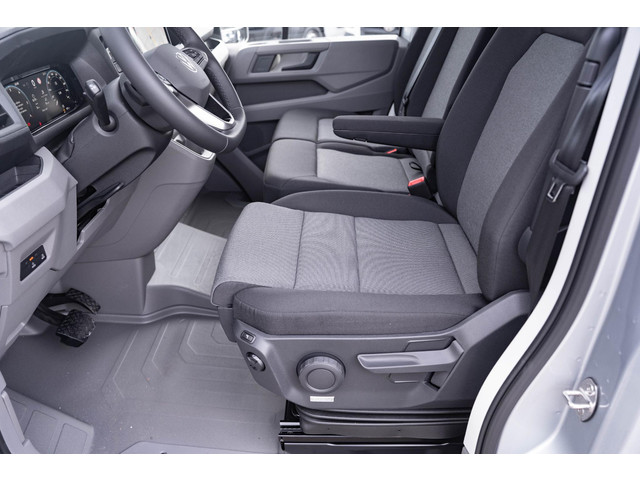 Volkswagen Crafter 2.0 TDI 140 pk L3H2 DSG Aut. Nwe Model BPM vrij, Navi, Camera, Trekhaak 3.000 kg, LED Koplampen, 3-Zits