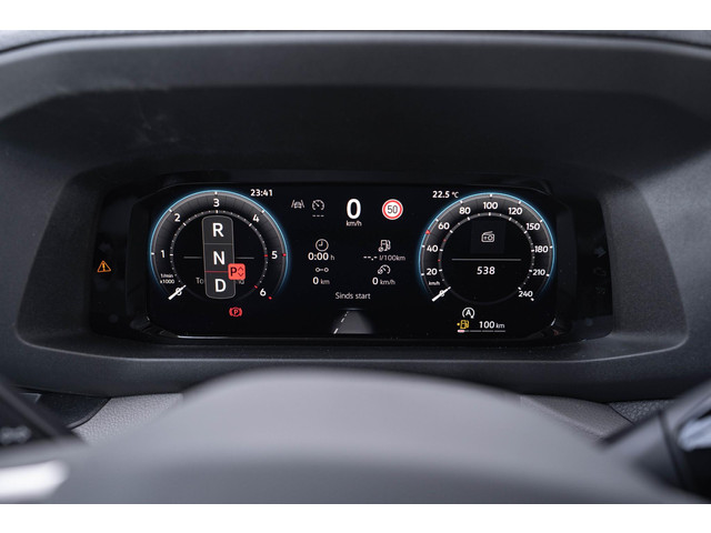 Volkswagen Crafter 2.0 TDI 140 pk L3H2 DSG Aut. Nwe Model BPM vrij, Navi, Camera, Trekhaak 3.000 kg, LED Koplampen, 3-Zits